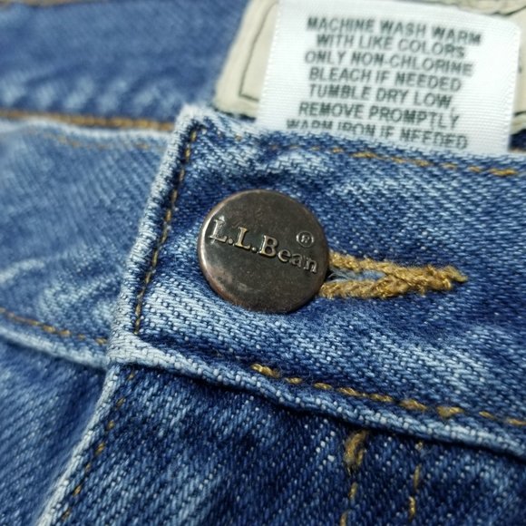 L.L Bean Classic Fit Blue Jeans - 36x30 - Picture 6 of 12